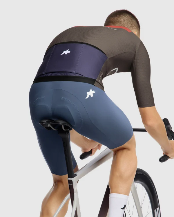 ASSOS EQUIPE R S11 We are the A Trikot Kurzarm Braun - Image 6