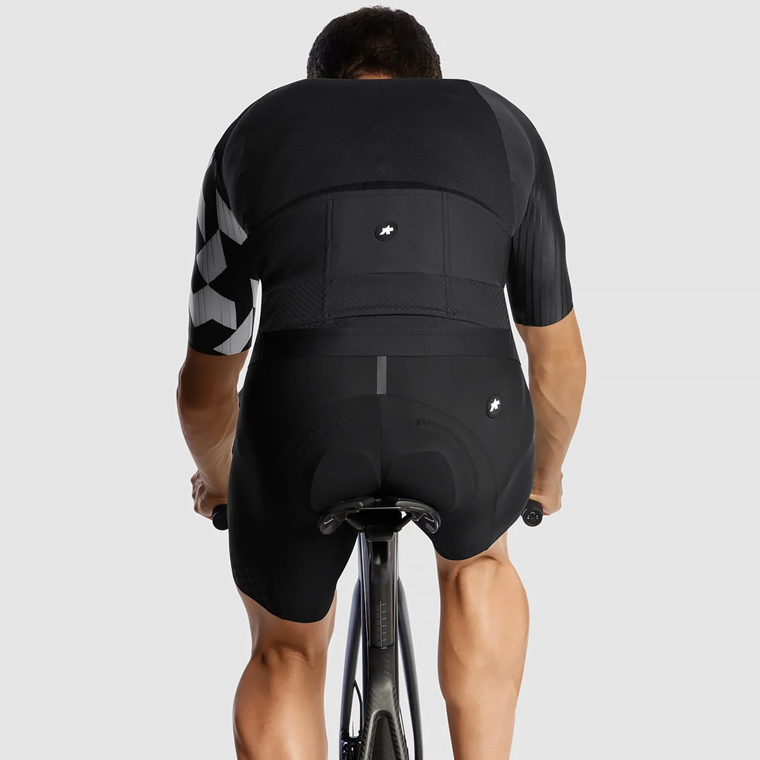 ASSOS EQUIPE RS S11 Kurzarm Trikot Schwarz - Image 7
