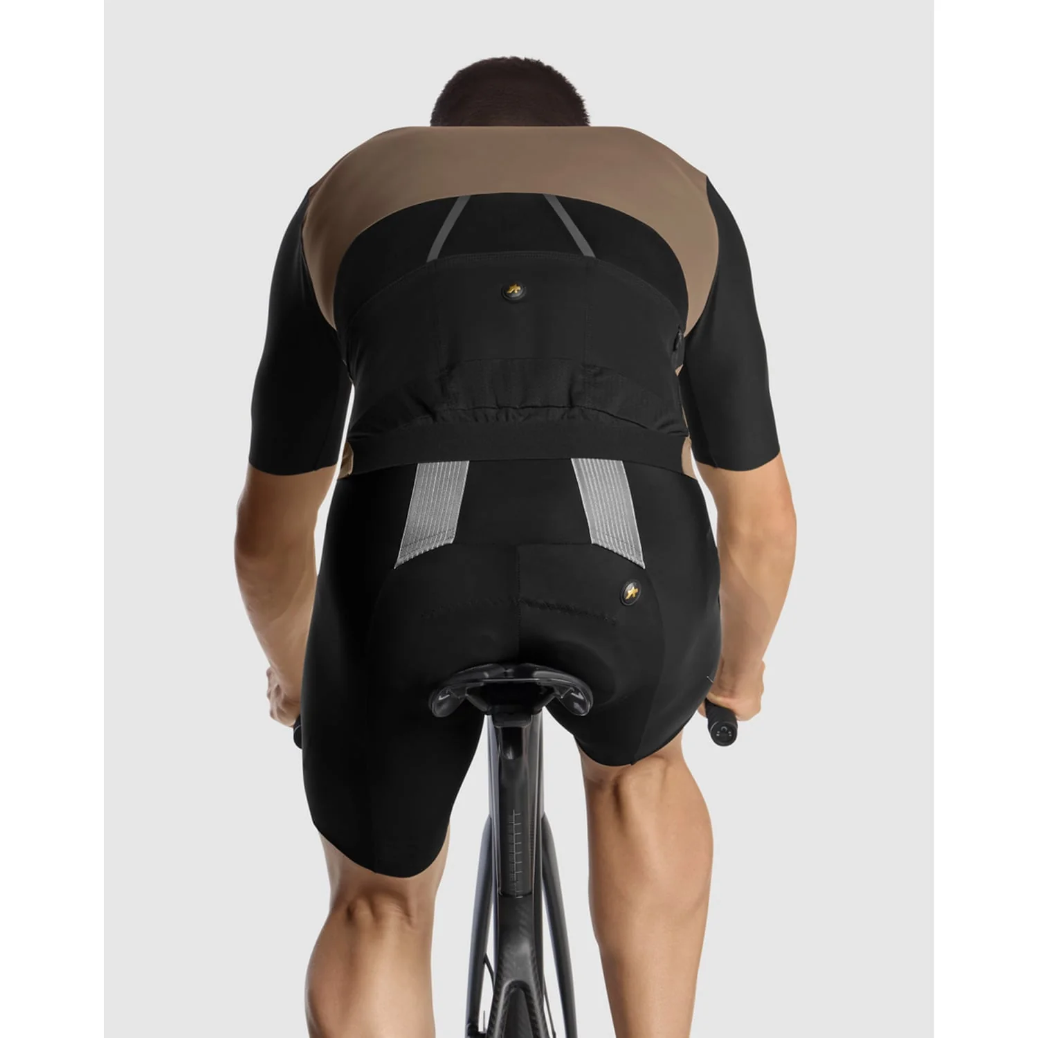 ASSOS EQUIPE RS S11 Kurzarm Trikot Schwarz/Beige - Image 6