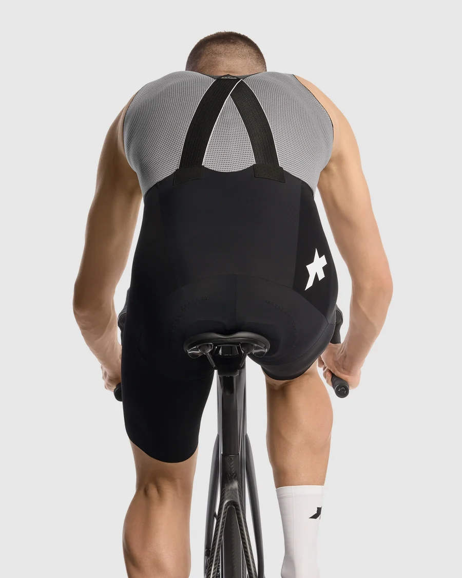 ASSOS EQUIPE RSR BOLIDE S11 Kurze Trägerhose Schwarz - Image 6
