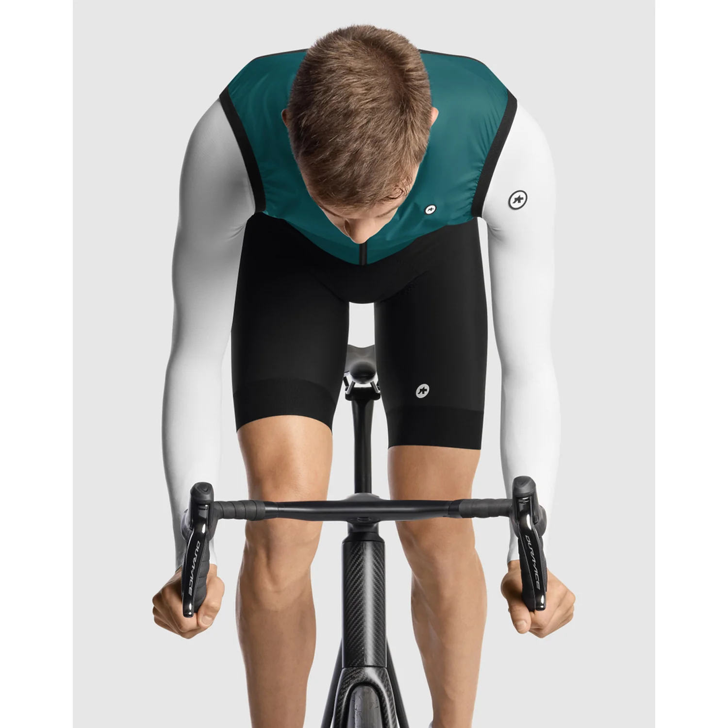 ASSOS MILLE GT WIND C2 Foundation Green Ärmellose Jacke - Image 6