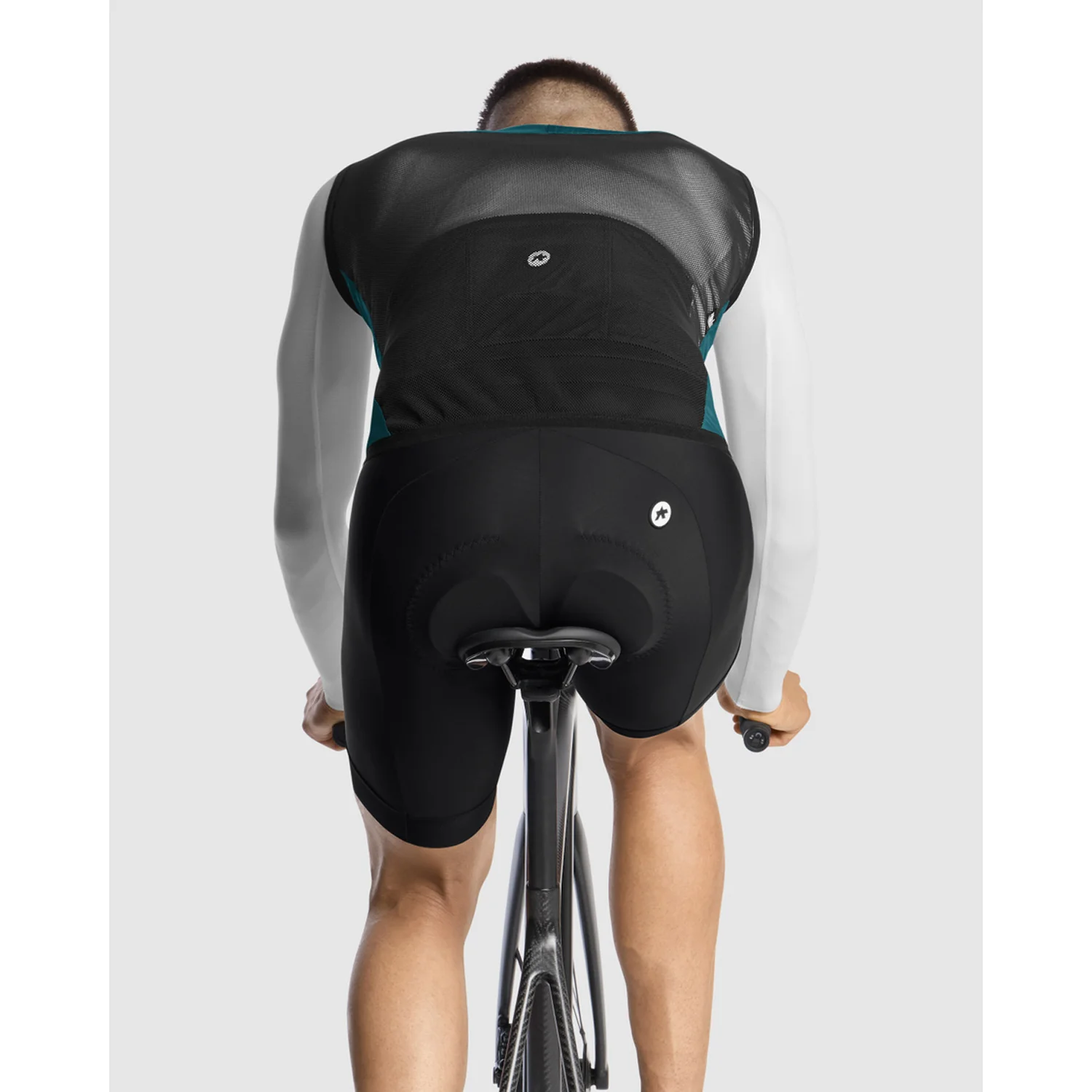ASSOS MILLE GT WIND C2 Foundation Green Ärmellose Jacke - Image 8
