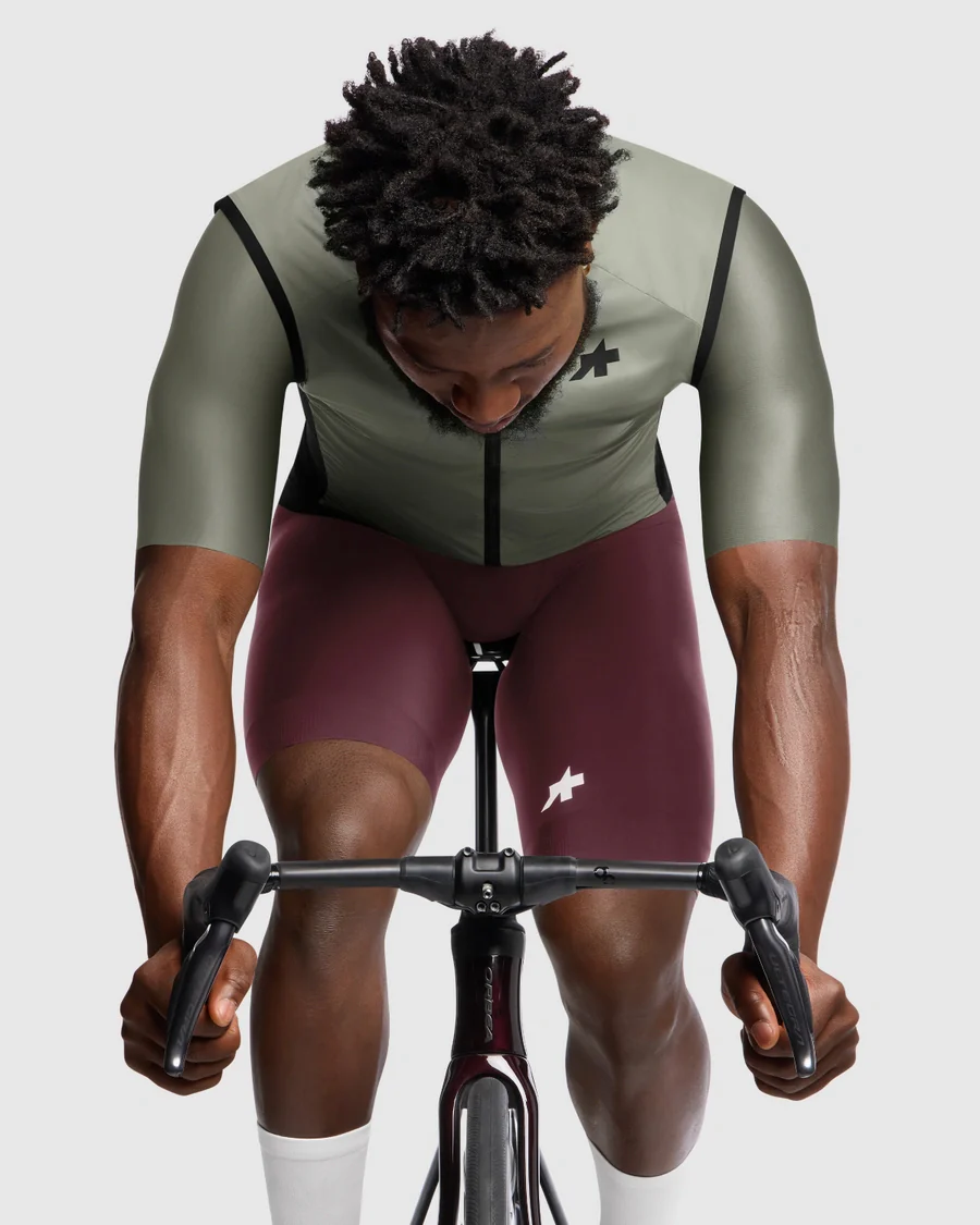 ASSOS MILLE GT WIND S11 Edge Green Ärmellose Jacke - Image 2
