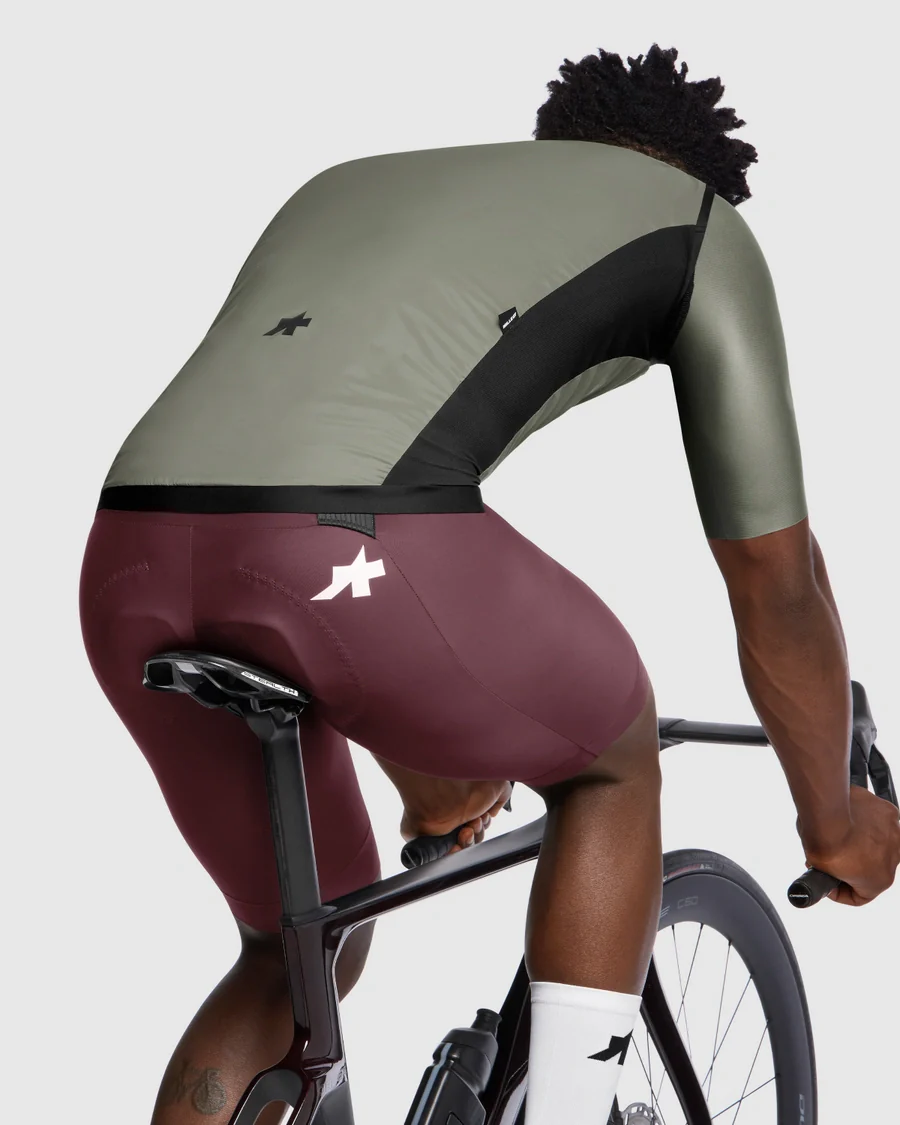 ASSOS MILLE GT WIND S11 Edge Green Ärmellose Jacke - Image 3