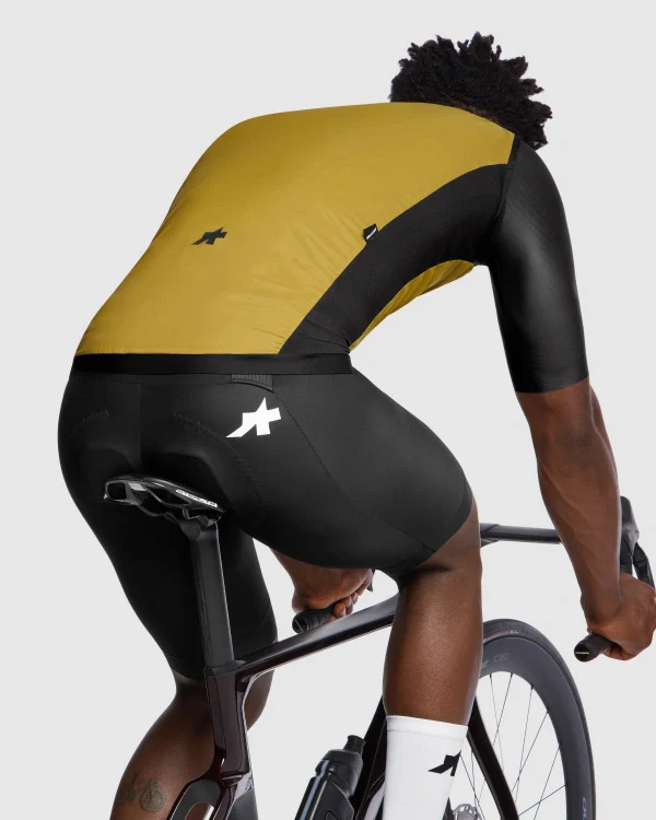 ASSOS MILLE GT WIND S11 Golden Yellow Ärmellose Jacke - Image 7