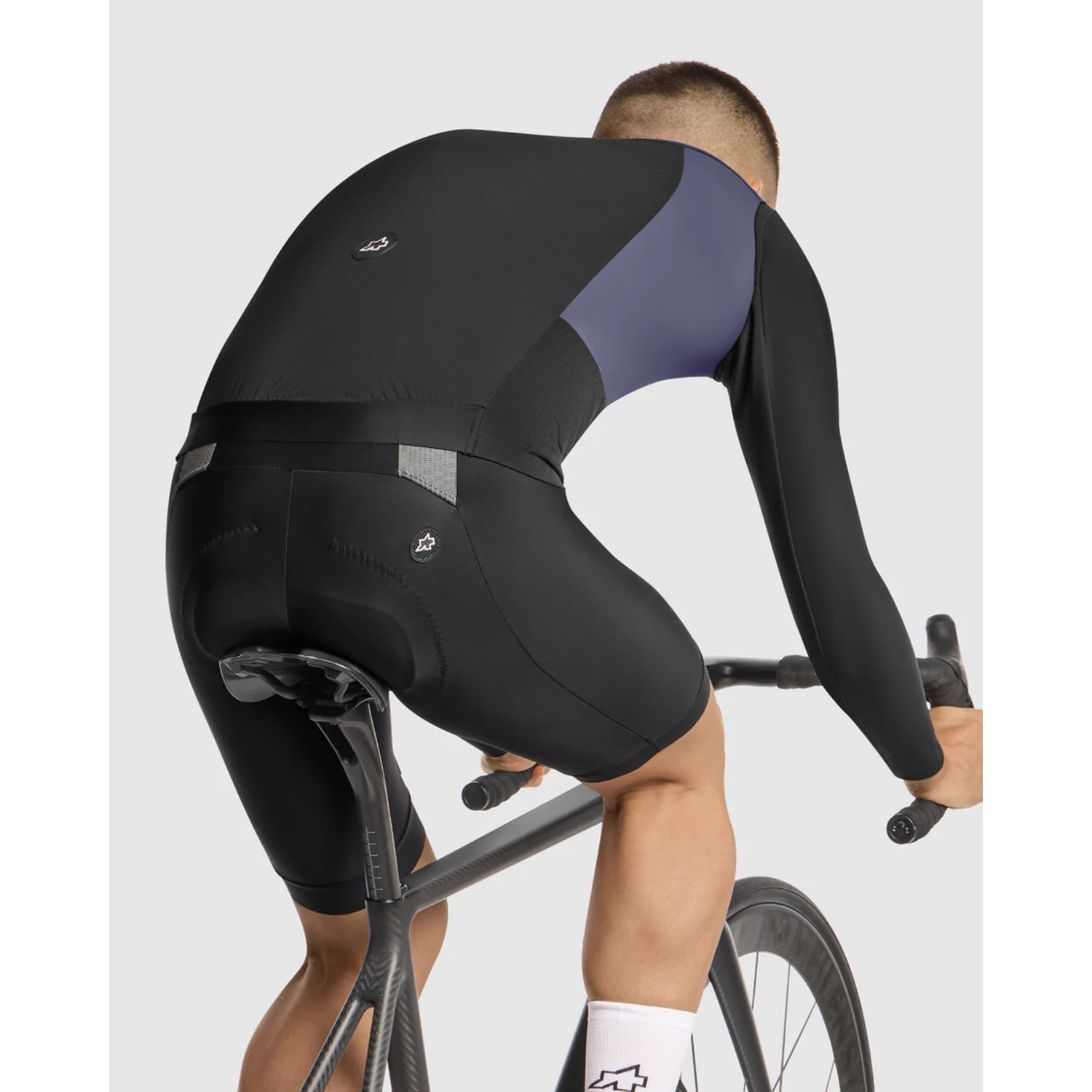 ASSOS MILLE GTS SPRING FALL S11 Future Dusk Ärmellose Jacke - Image 6