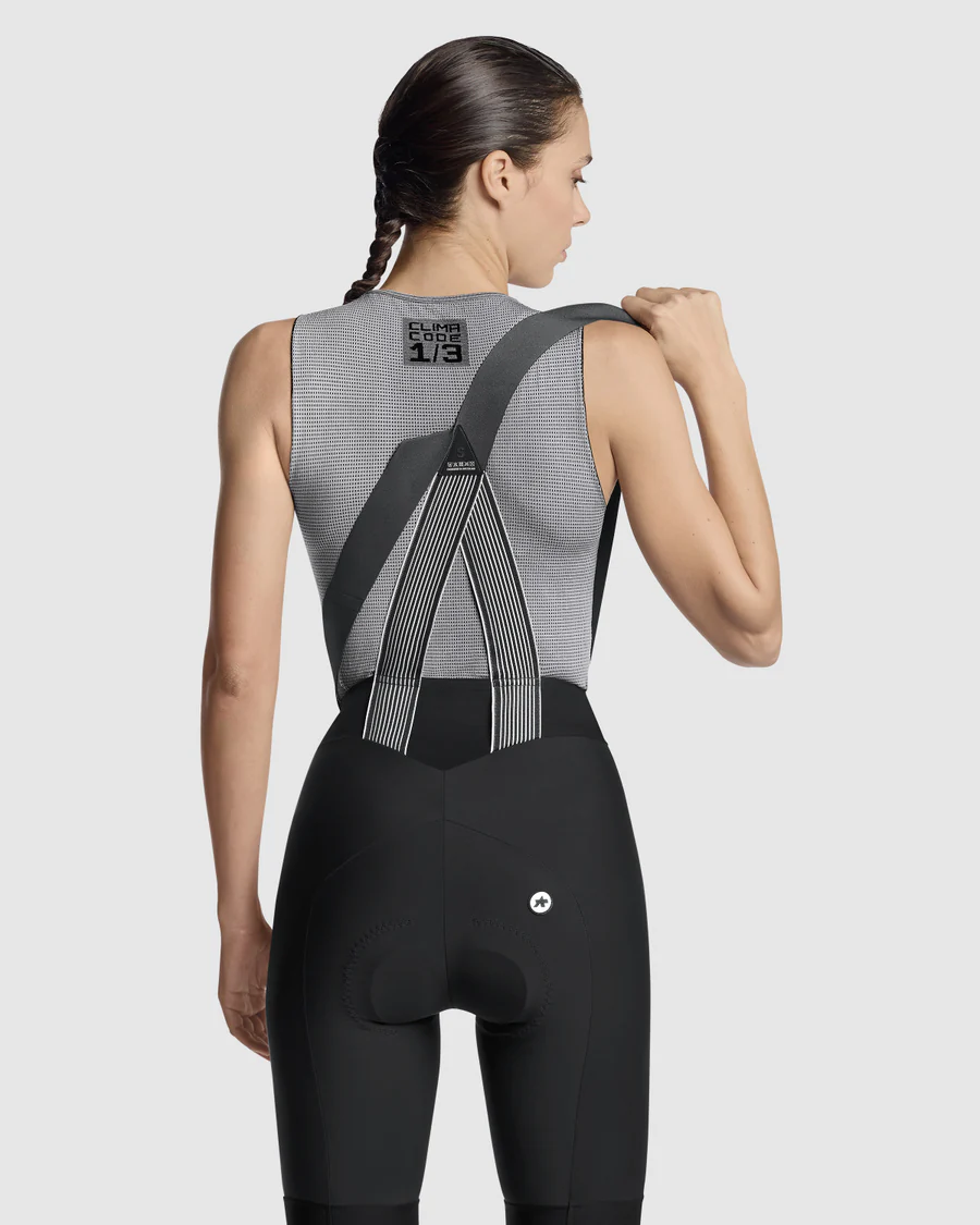ASSOS NS SKIN LAYER P1 Ärmelloses Unterhemd für Damen, grau - Image 7