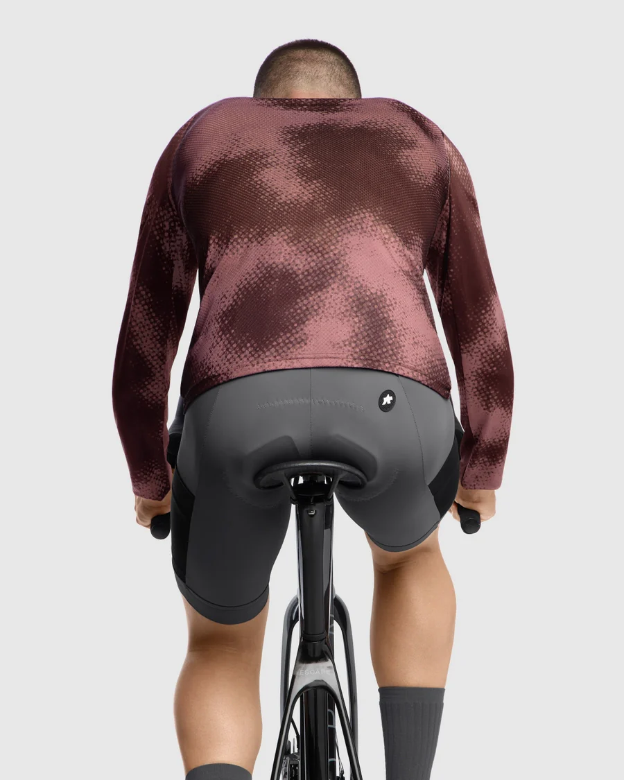 ASSOS TACTICA T5 MUD FLAGE Trikot Langarm Braun - Image 4