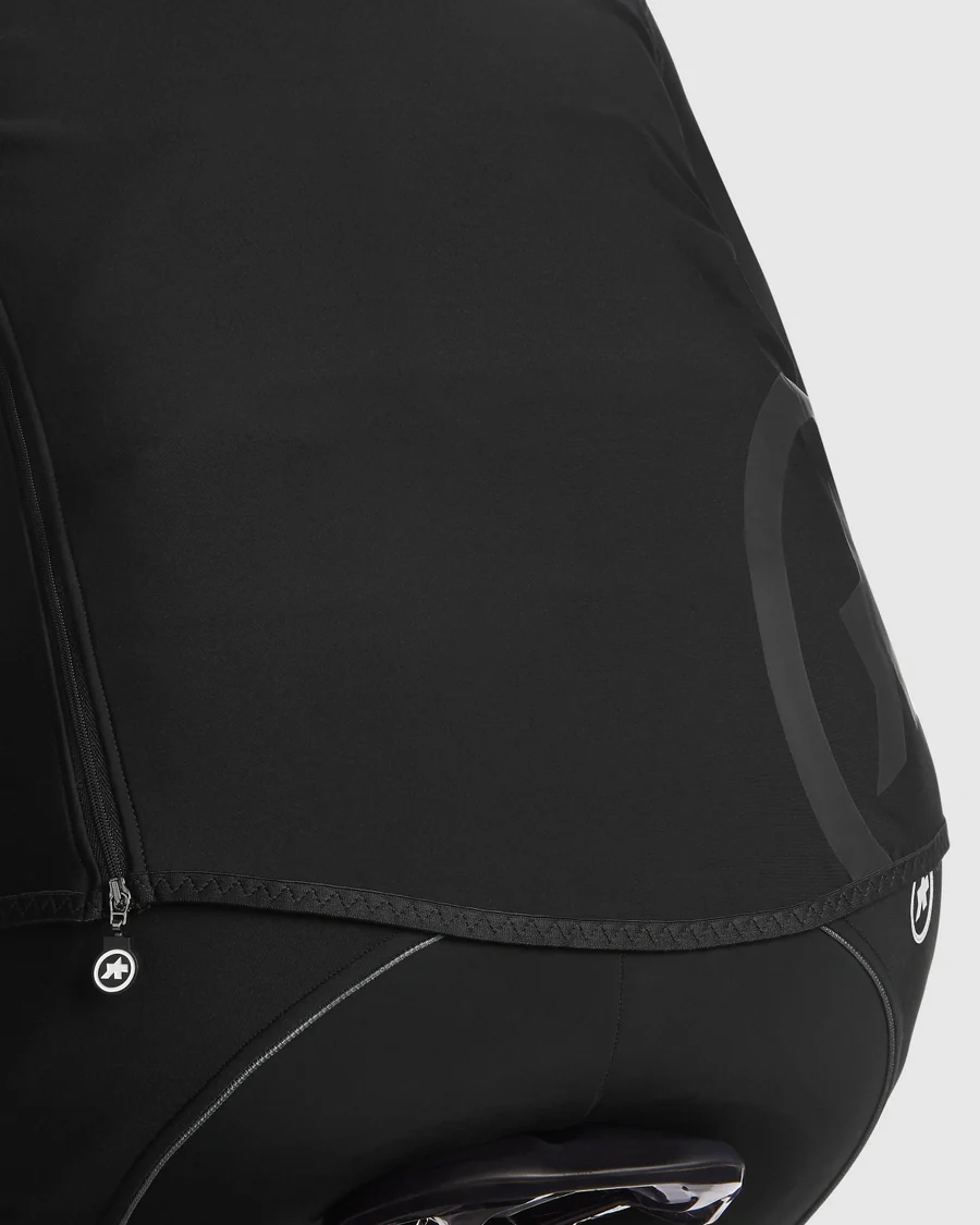 ASSOS TRAIL WINTER Jacket Schwarz - Image 9