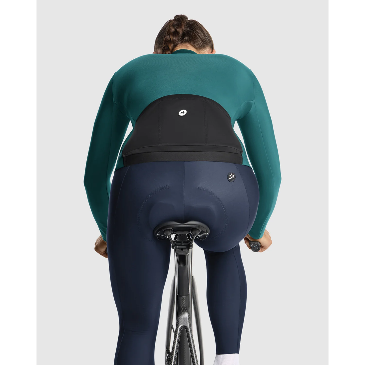 ASSOS UMA GT SPRING FALL C2 Langarm Trikot Women Foundation Green - Image 7