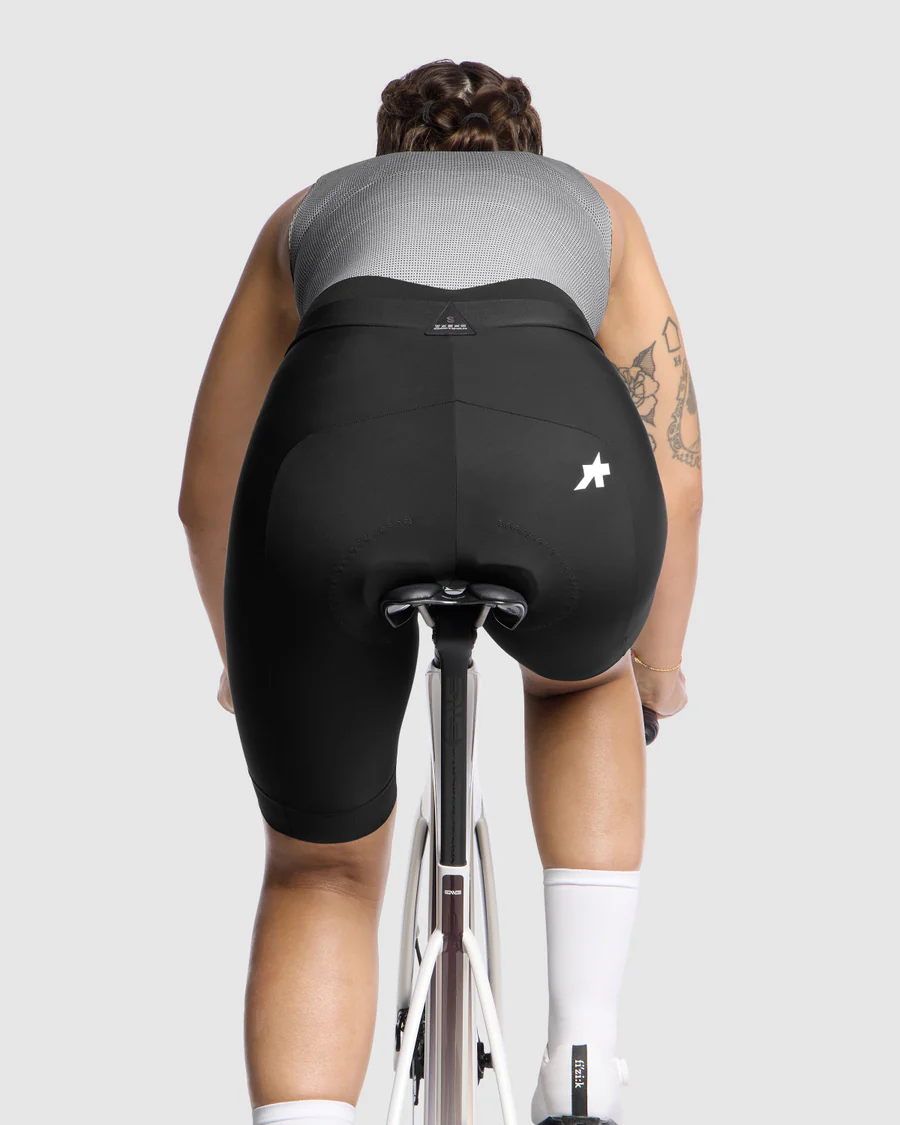 ASSOS UMA GT HALF S11 Damen Lange Hosen Schwarz - Image 5