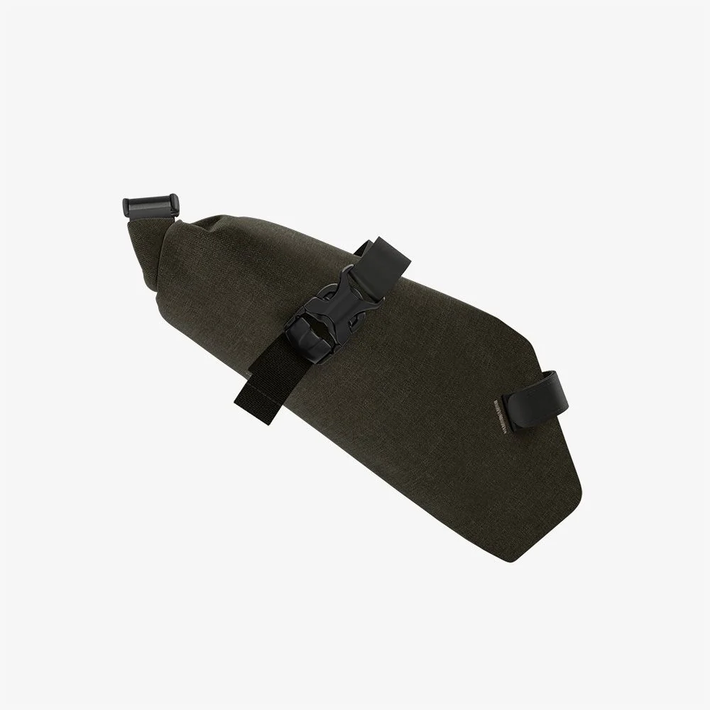 BROOKS SCAPE ROLL 1L Satteltasche Schwarz - Image 3