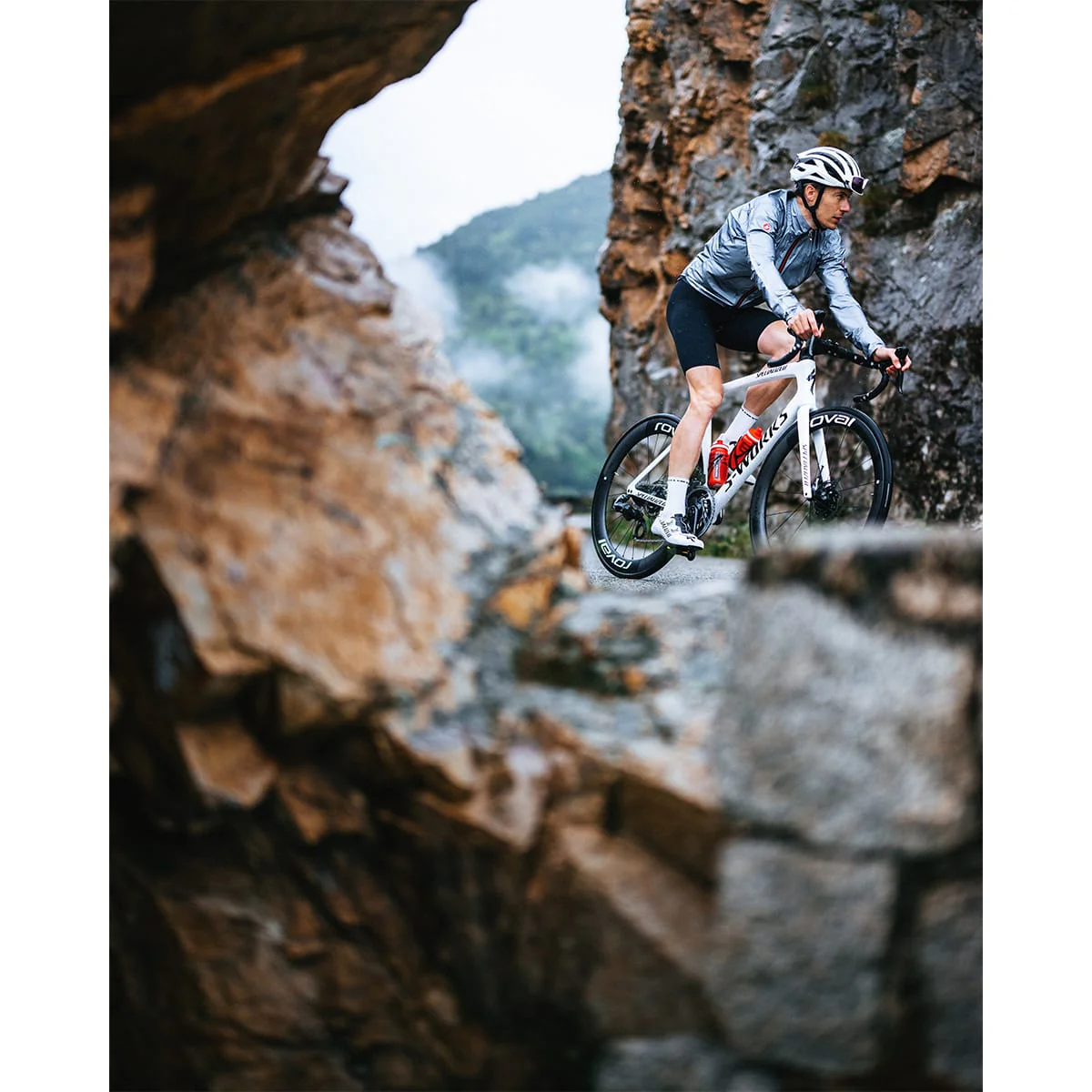 CASTELLI TEMPESTA LITE Jacke Grau - Image 8