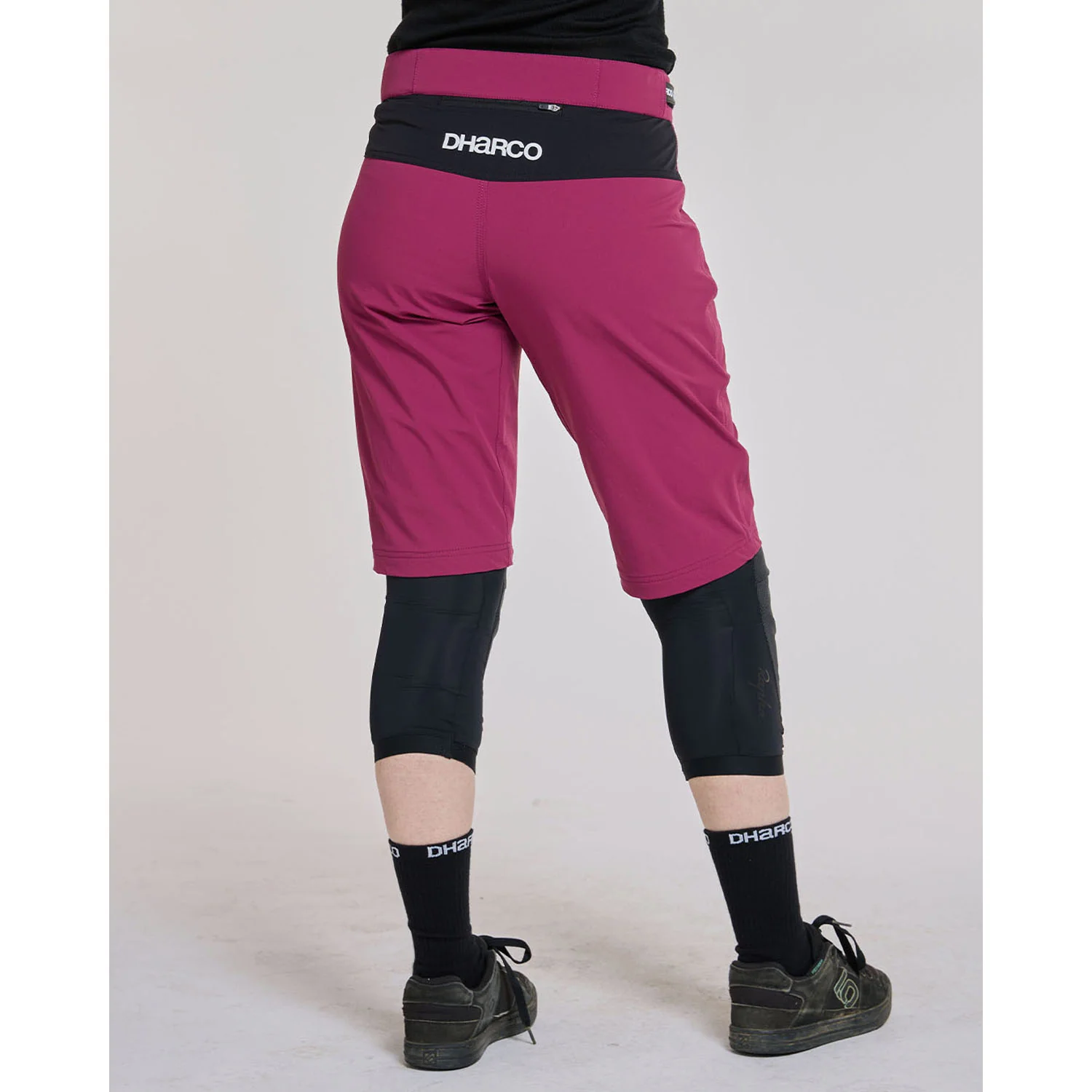 DHARCO GRAVITY Shorts Damen Sangria - Image 5
