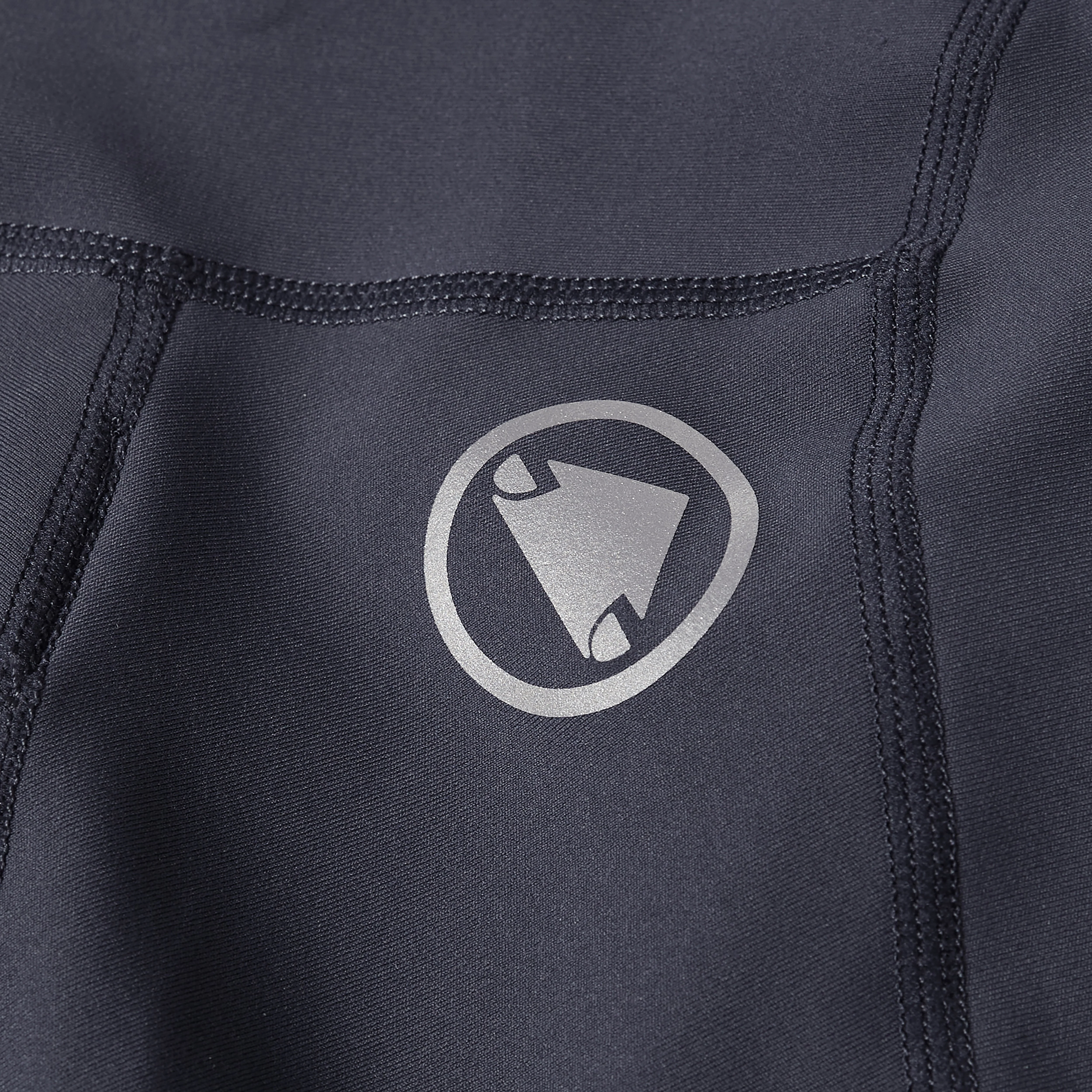 ENDURA LOOP Carbon Kurze Trägerhose Grau - Image 6