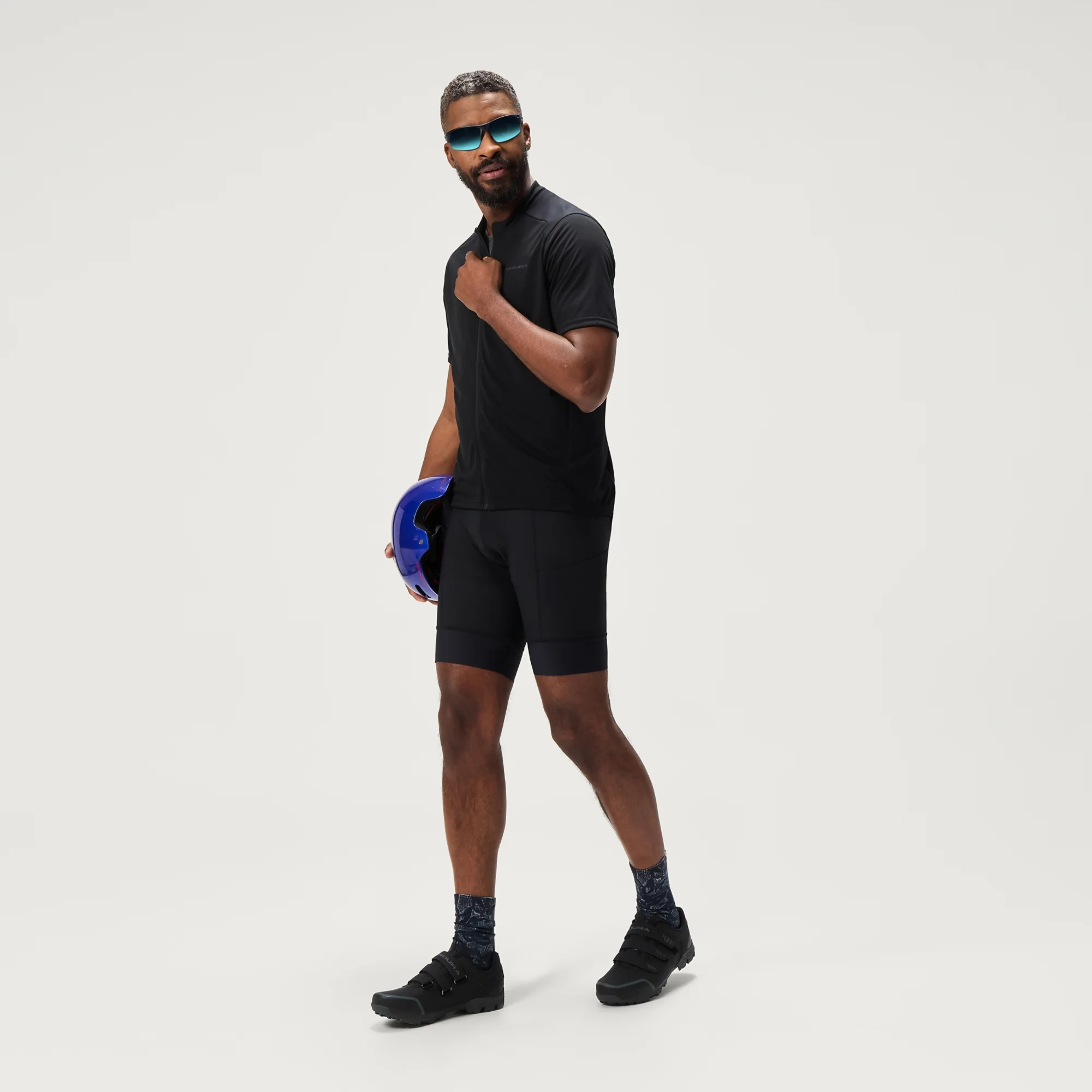 ENDURA LOOP Kurze Trägerhose Schwarz - Image 6