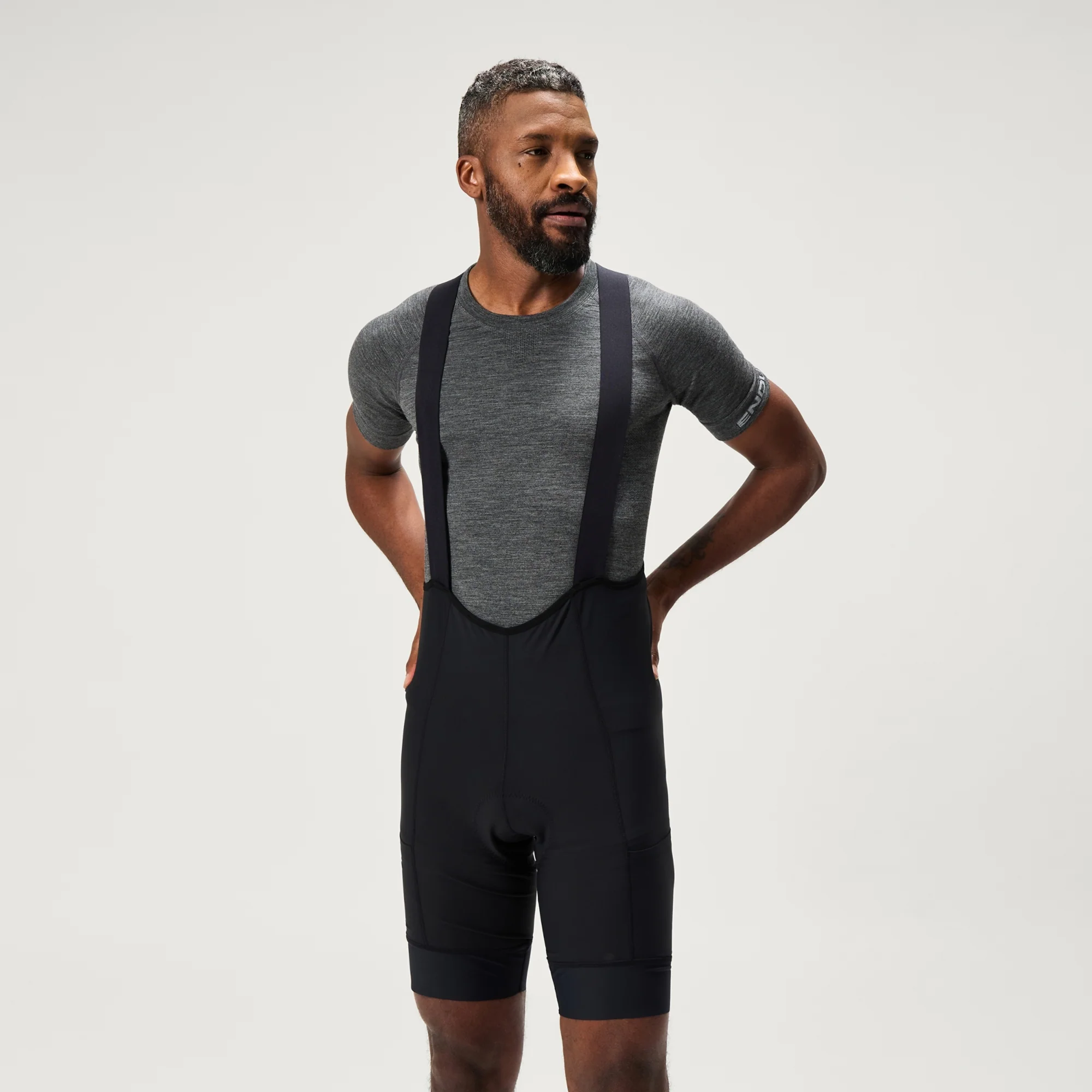 ENDURA LOOP Kurze Trägerhose Schwarz - Image 7