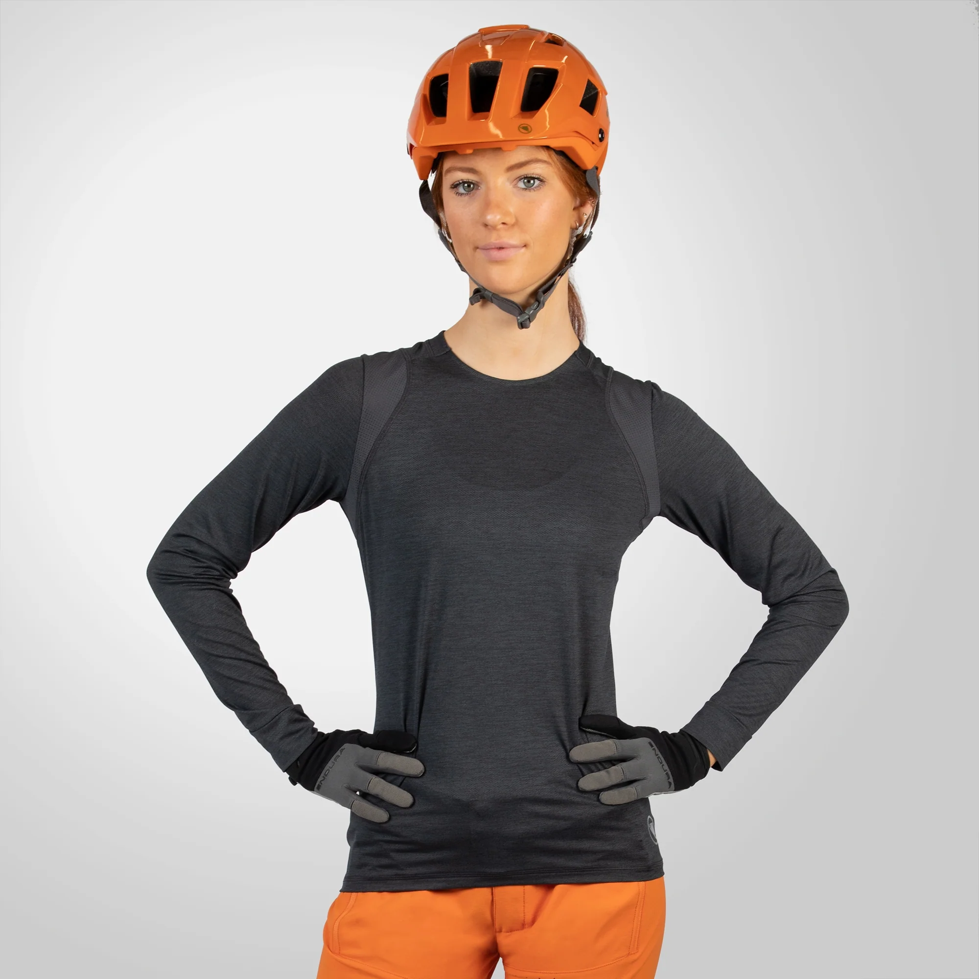 ENDURA SINGLETRACK Damen Langarm Trikot Grau - Image 4