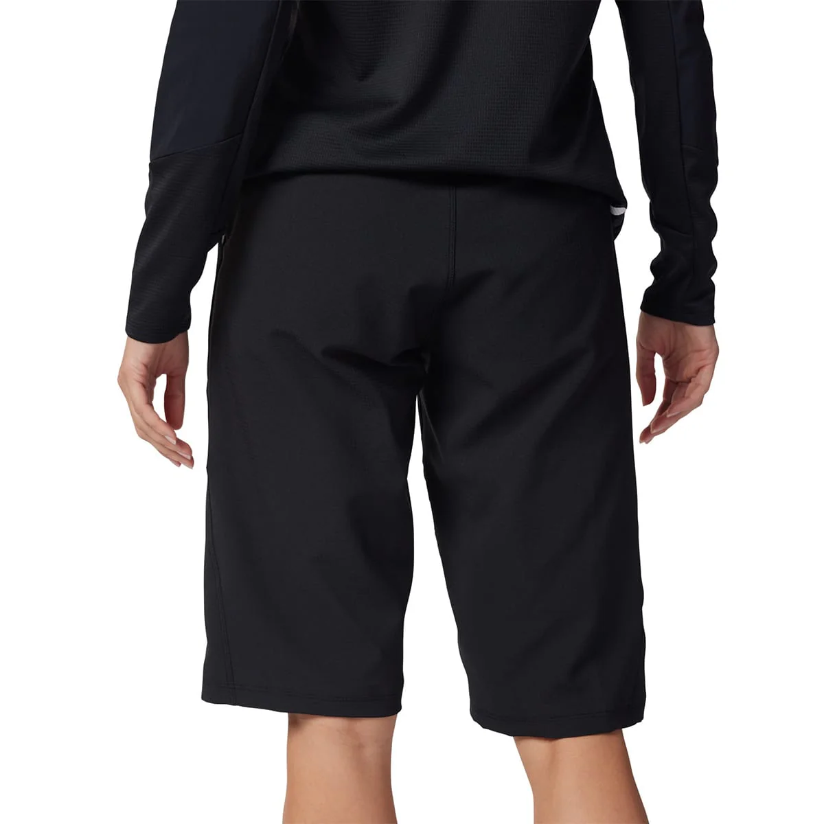 FOX DEFEND Shorts Damen Schwarz - Image 4
