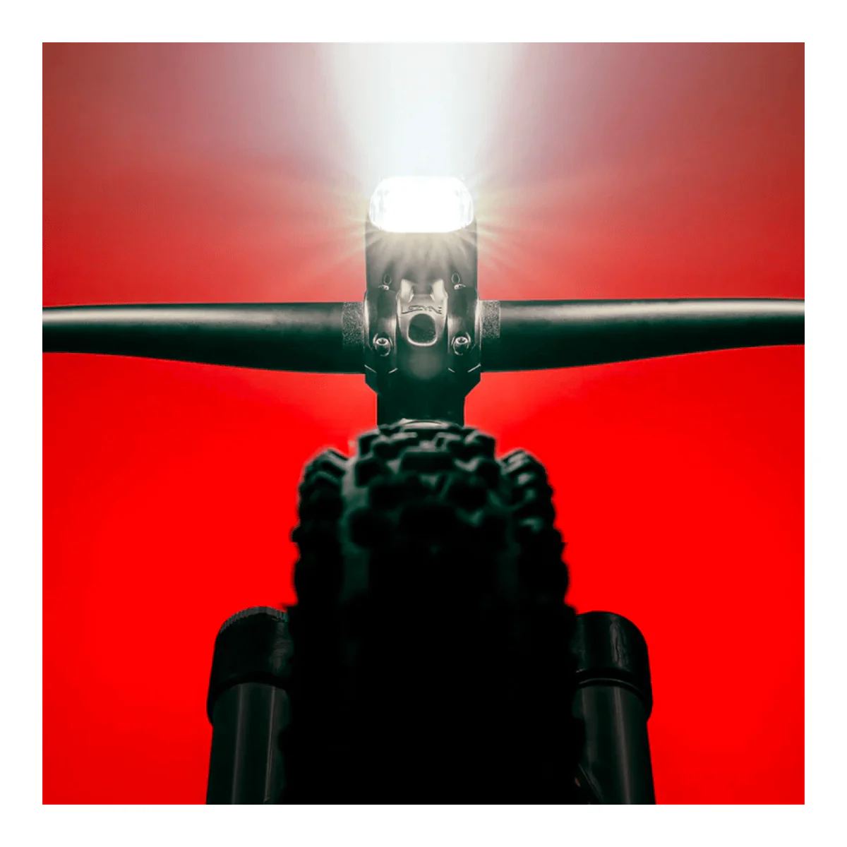 Frontlicht LEZYNE MEGA DRIVE 2400+ Schwarz - Image 4