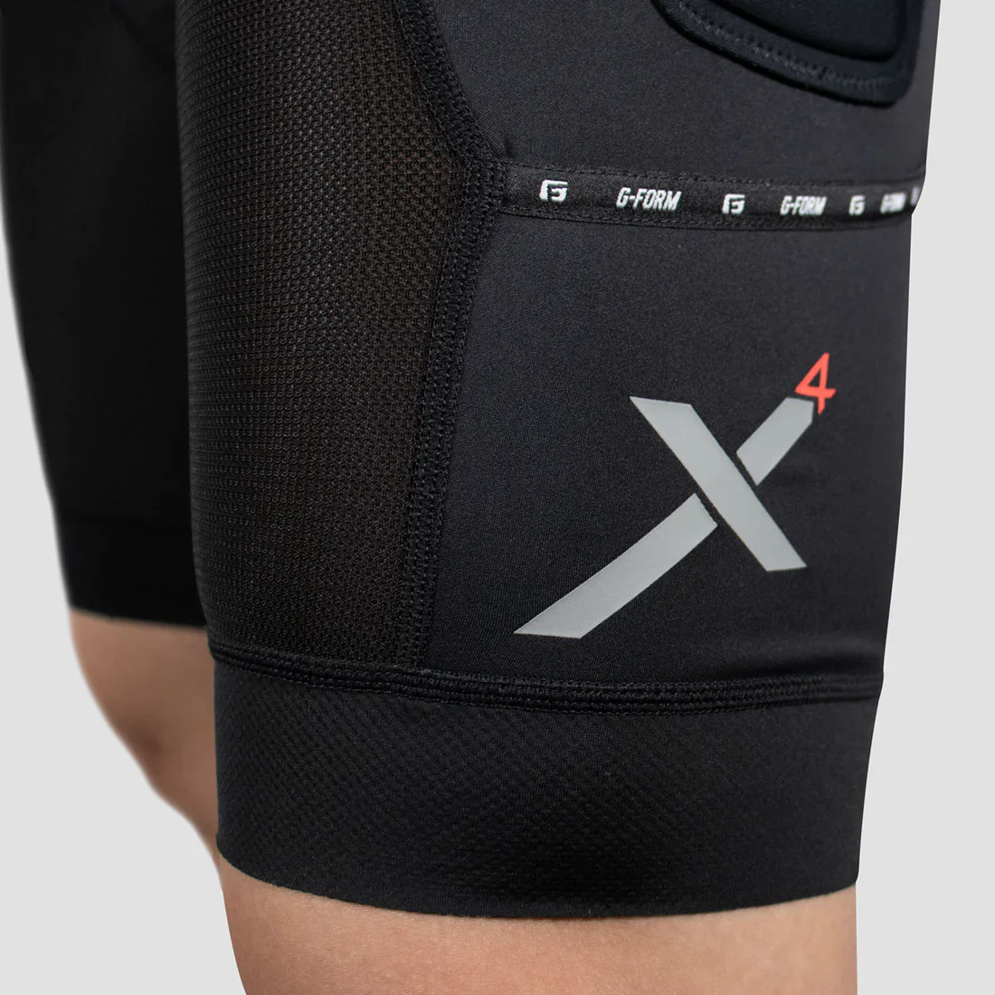 G-FORM PRO-X4 Protection Shorts Schwarz - Image 4