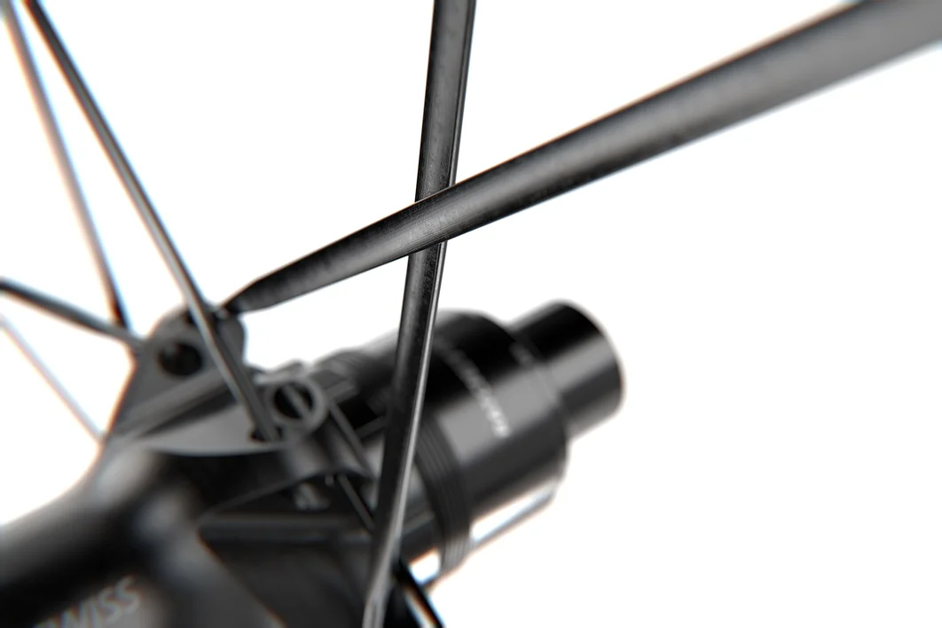 Hinterrad DT SWISS P 1800 SPLINE 23 DIC Tubeless Ready (Center Lock) - Image 6