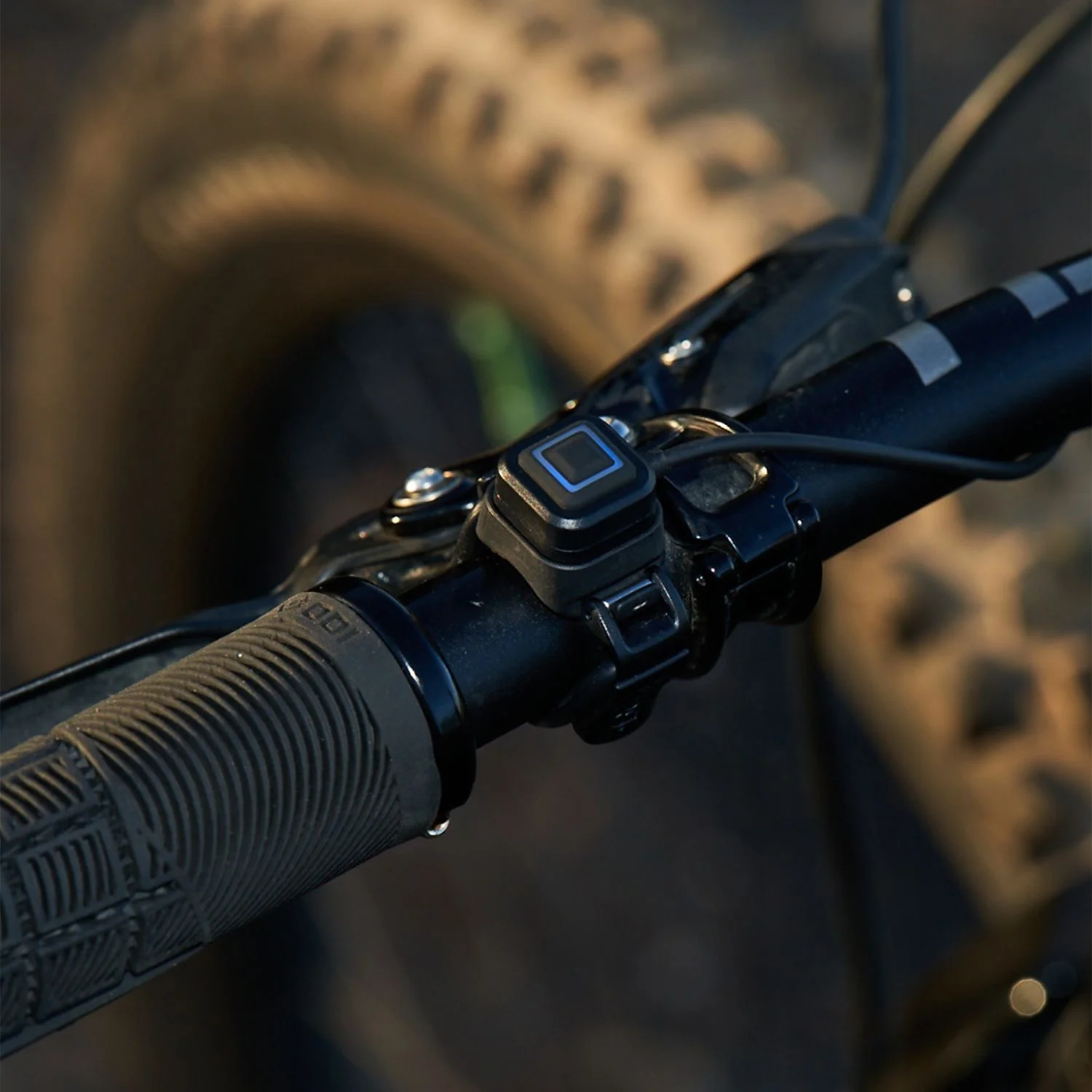 KNOG BLINDER X 2300 Frontbeleuchtung - Image 3
