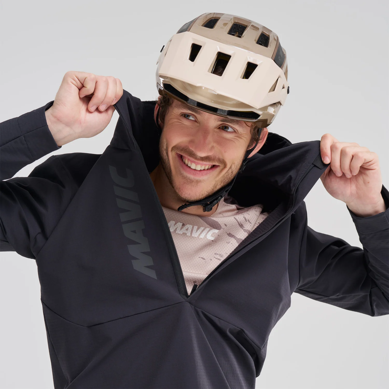 MAVIC DEEMAX THERMO WIND HOODIE Jacke Schwarz - Image 9