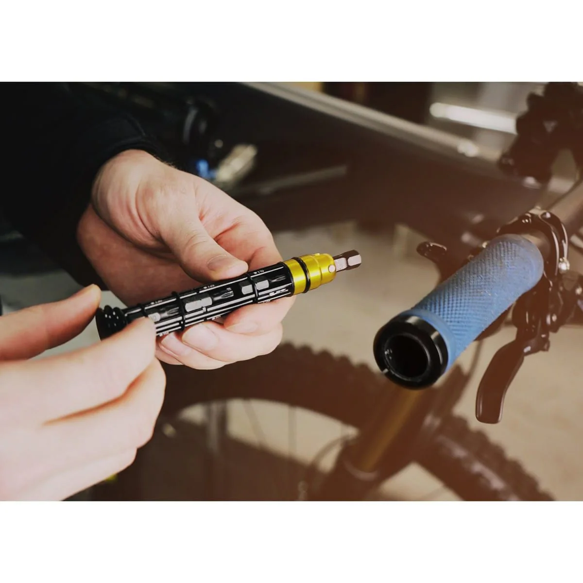 Multi-Werkzeug Integrierter Lenker LEZYNE S (5 Werkzeuge) - Image 3