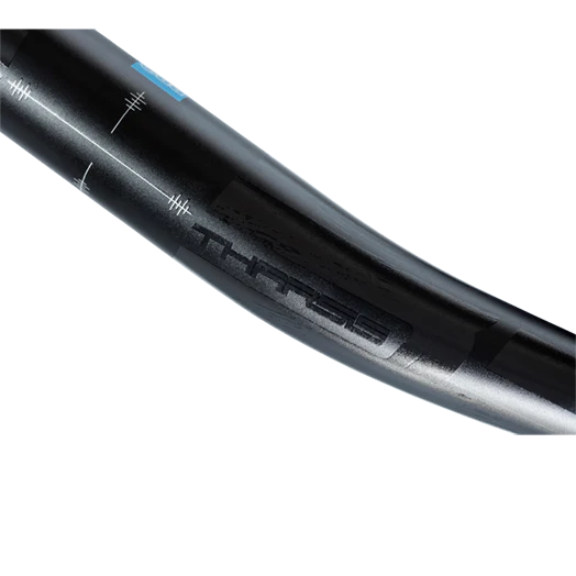 Kleiderbügel PRO THARSIS 3FIVE Rise 20mm 800mm Aluminium Schwarz - Image 4