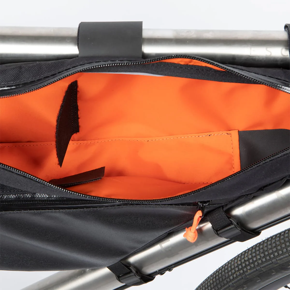 RESTRAP FULL FRAME BAG MEDIUM 7.5L Rahmentasche Schwarz - Image 5