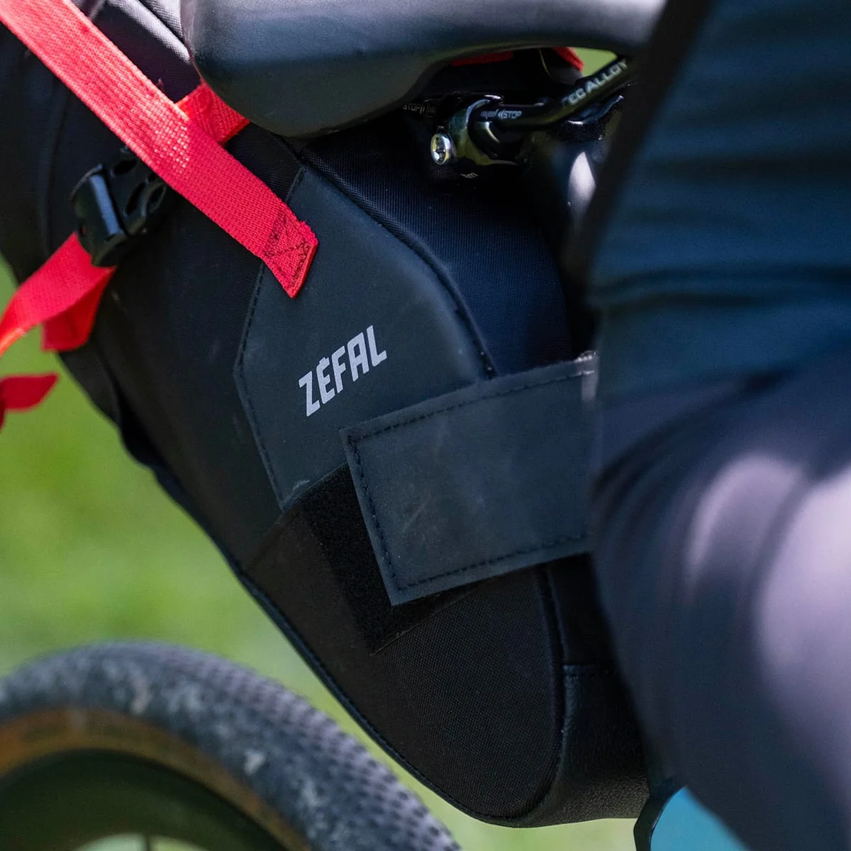 Satteltasche ZEFAL Z ADVENTURE R17 8 L - 17 L Schwarz - Image 7