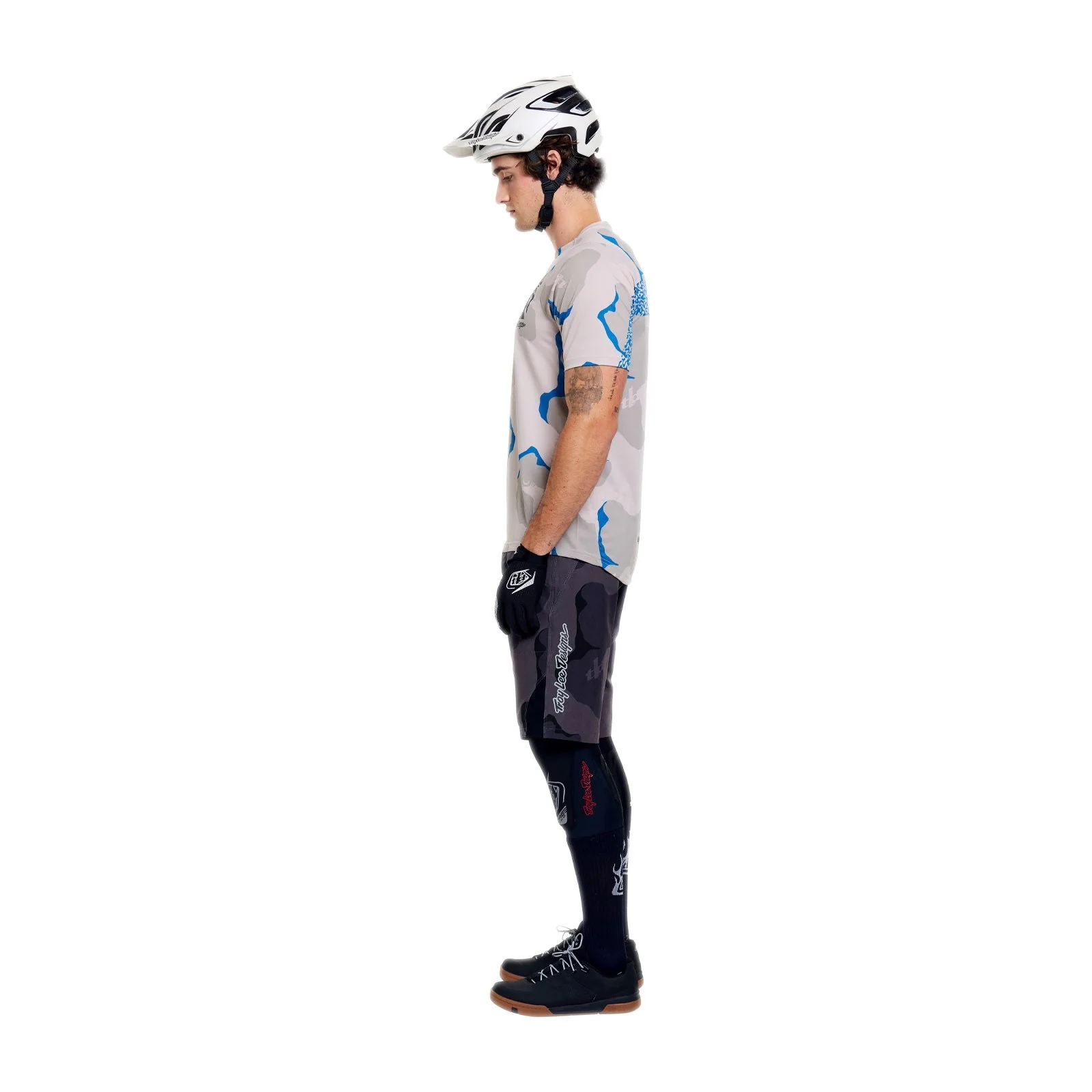 TROY LEE DESIGNS SKYLINE PRO FLOW CAMO Carbon Shorts mit Liner BN3TH - Image 3
