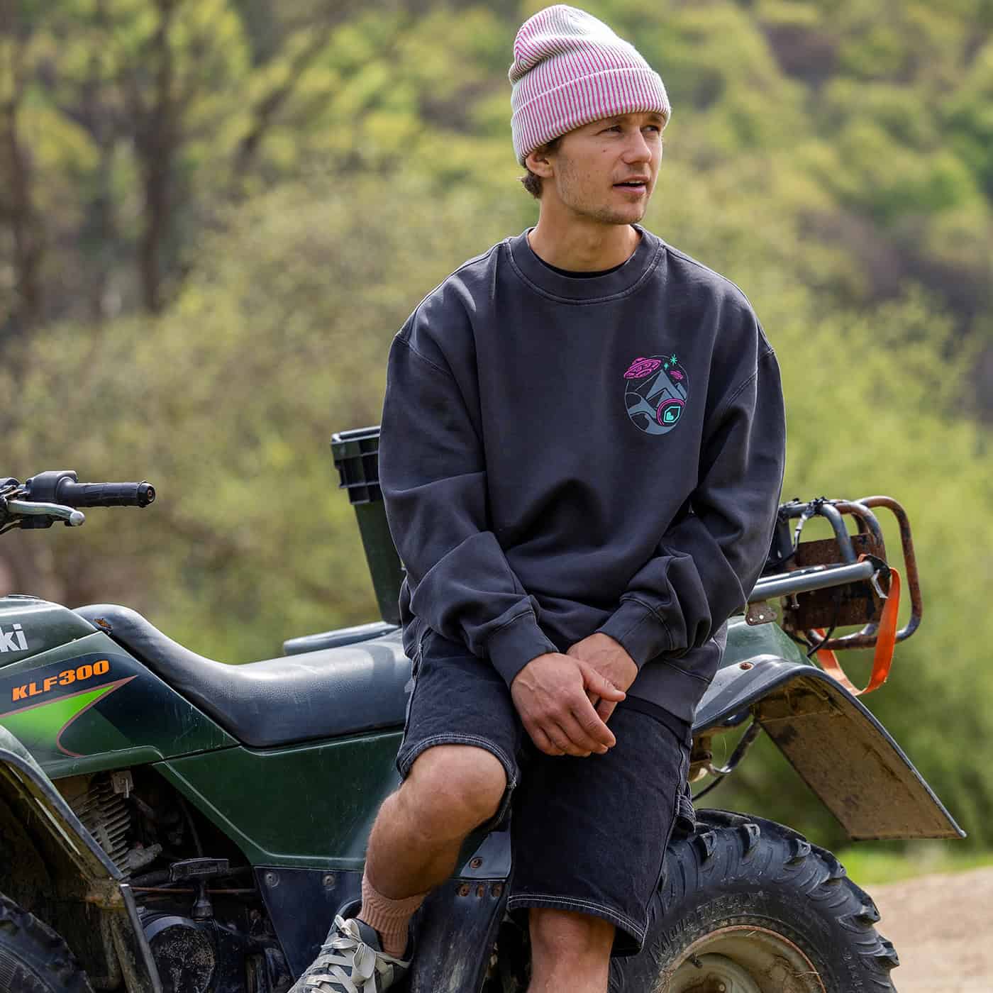 Sweatshirt BURGTEC DESERT QUEEN FADED - Image 2