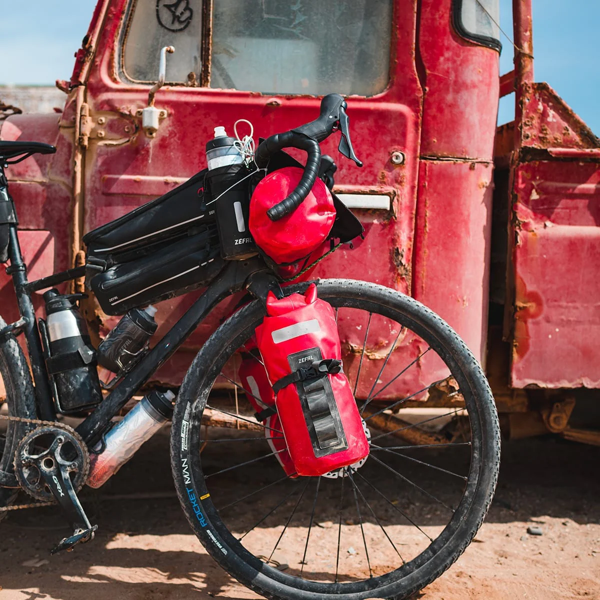 Tasche und Gabelhalter ZEFAL Z ADVENTURE FORK 6 L Rot - Image 10