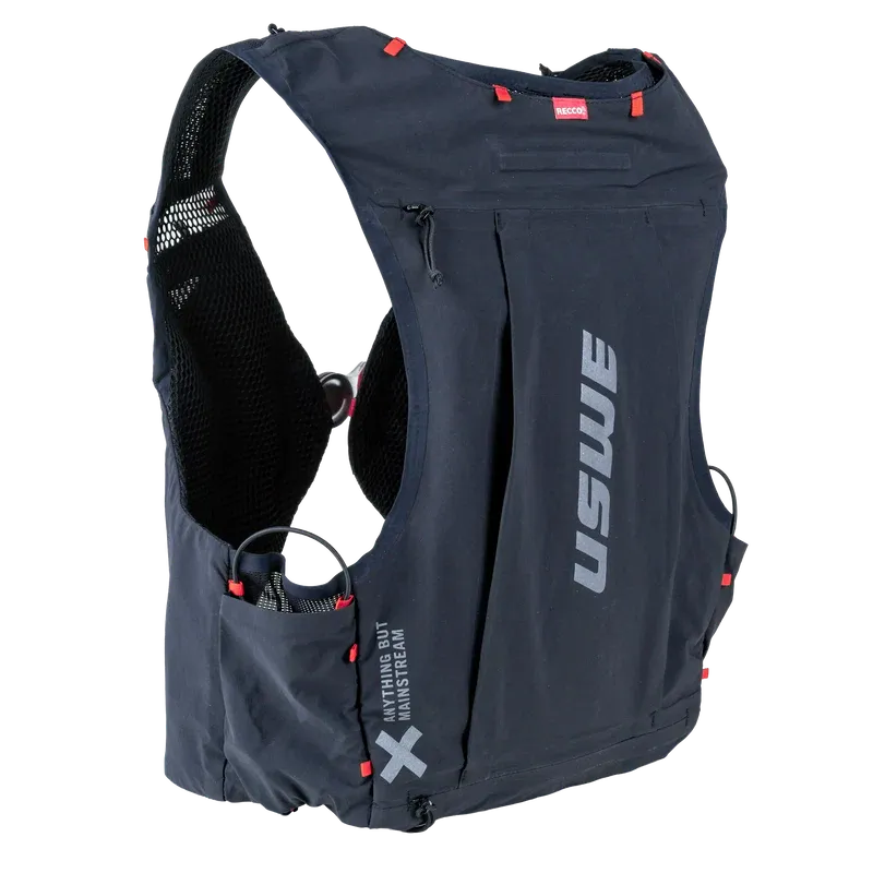 USWE BIKE 8L Trinkjacke Schwarz - Image 2