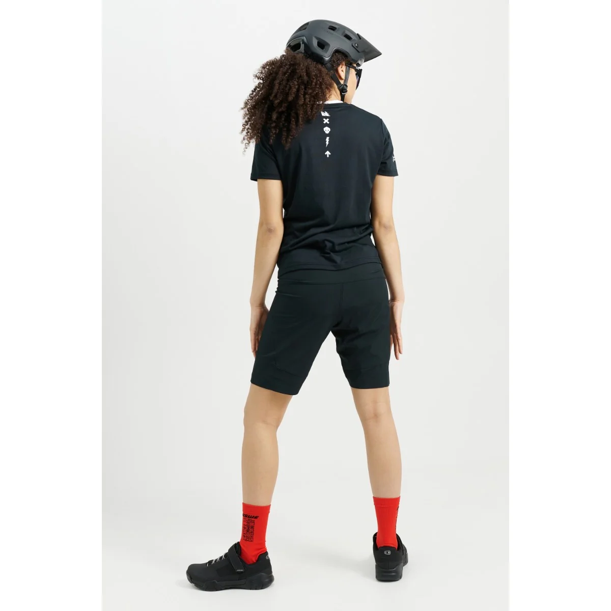 USWE HYBRID MTB Shorts Women Schwarz - Image 7