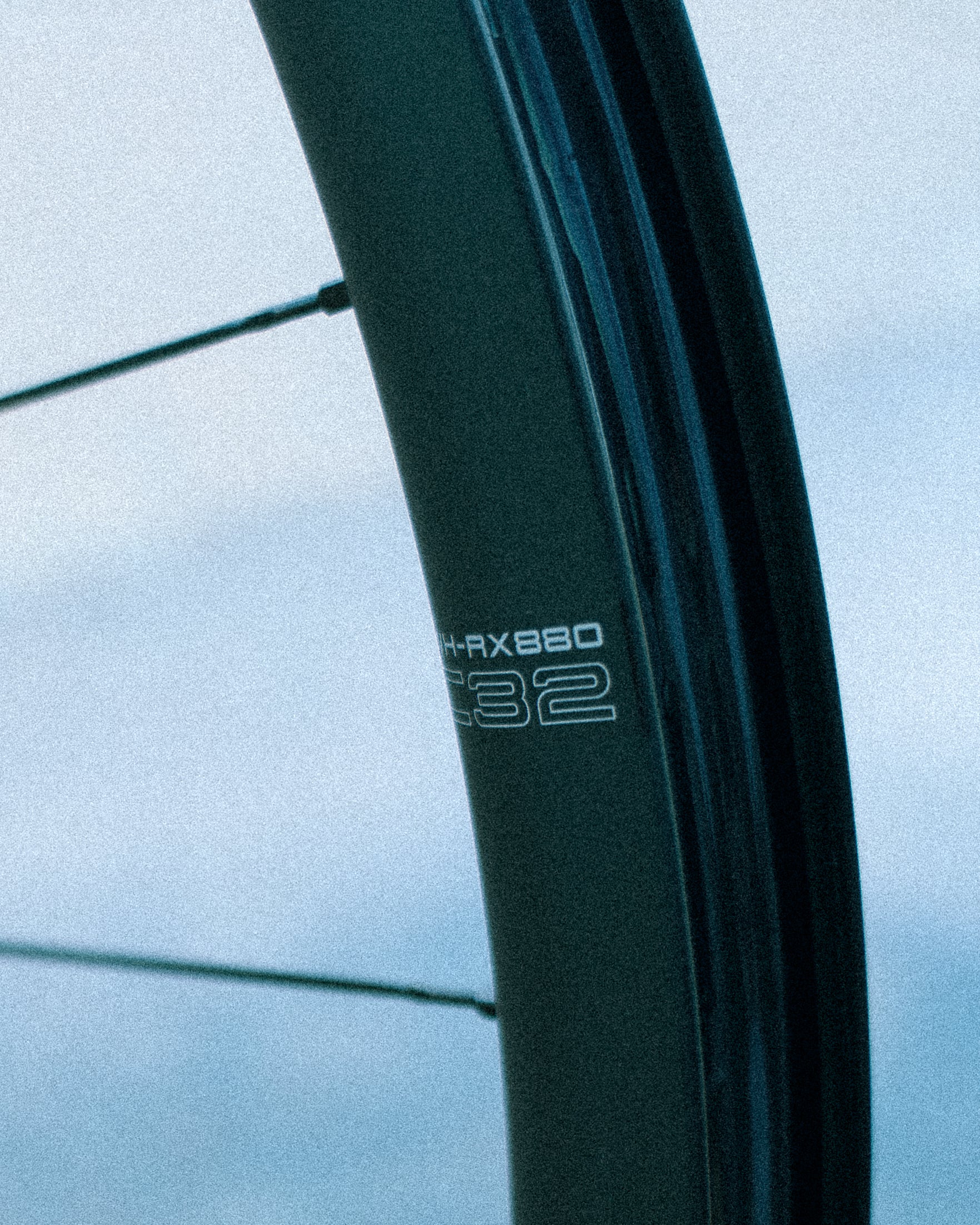 Vorderrad SHIMANO GRX WH-RX880 700c Tubeless Ready (Center Lock) - Image 5