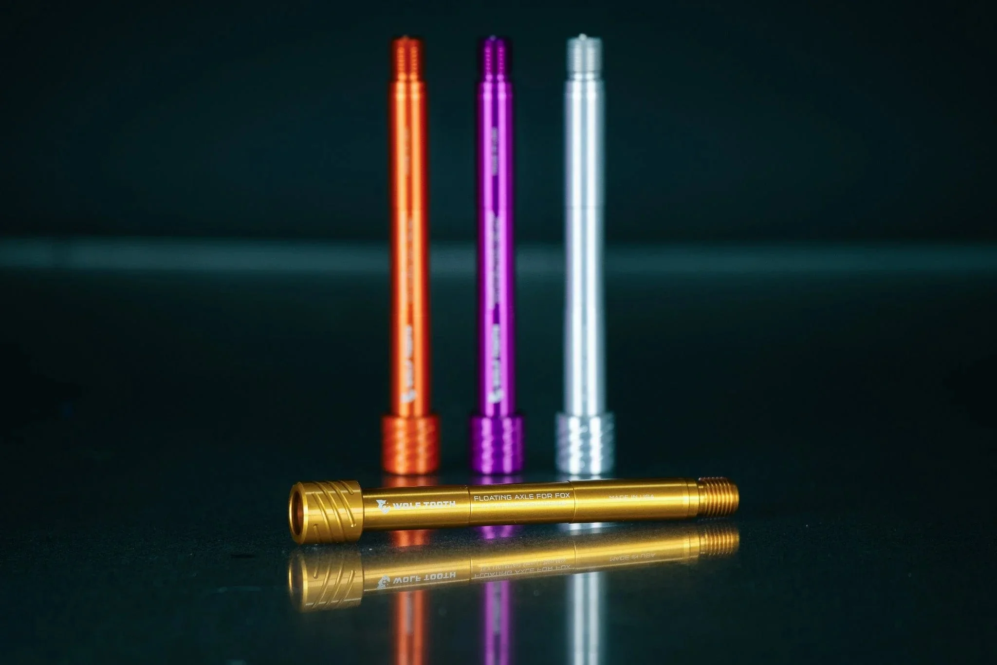 WOLF TOOTH Vorderradachse für FOX Gabel 36/38 15x110 mm Boost Violett - Image 4