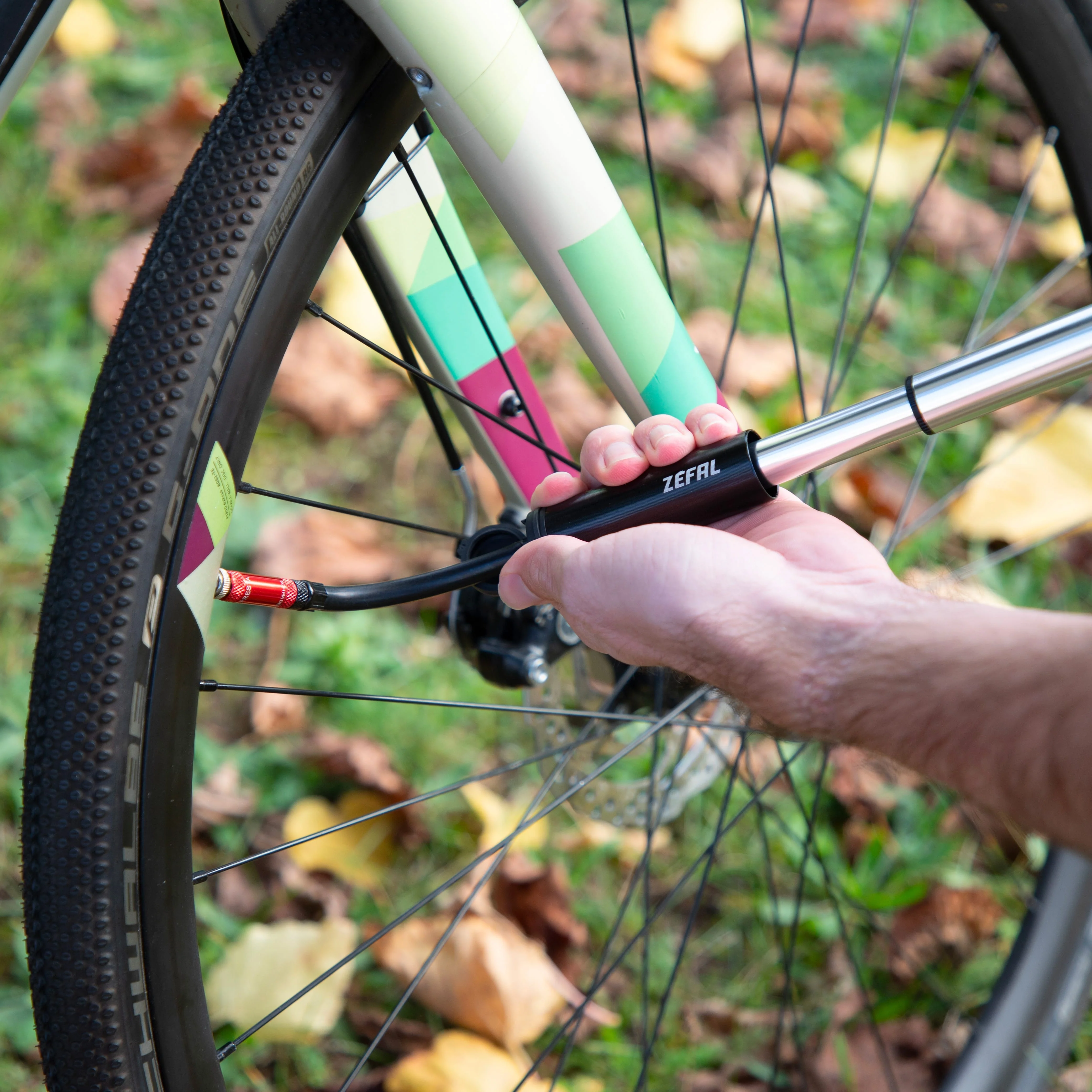 ZEFAL GRAVEL MINI Handpumpe Schwarz - Image 8
