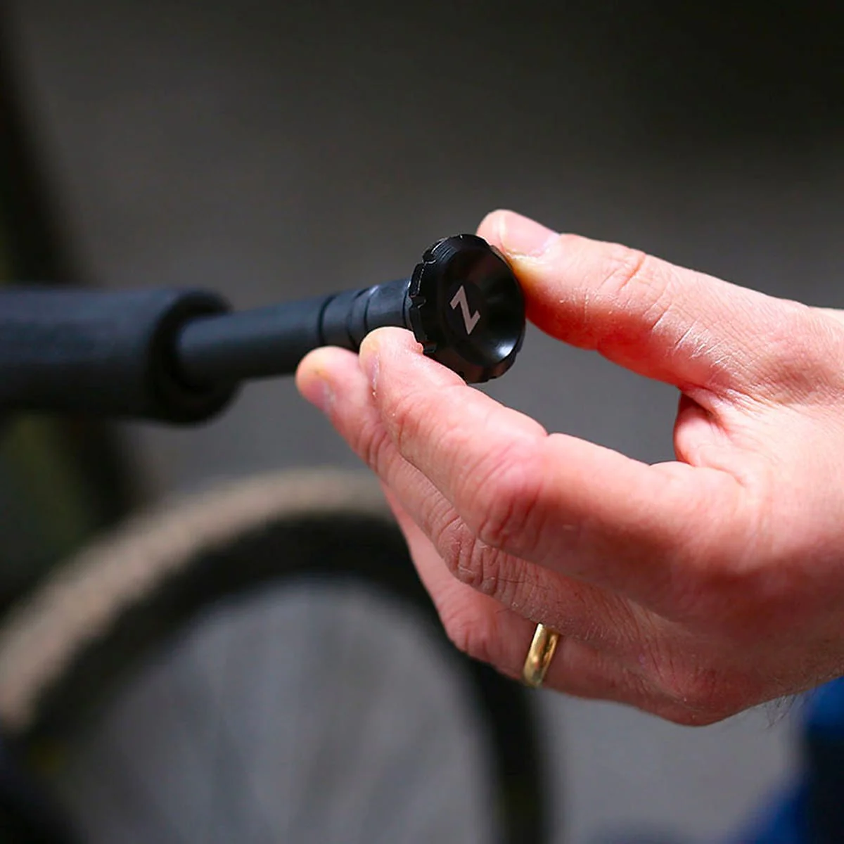 ZEFAL Z BAR PLUGS Integriertes Tubeless-Reparaturkit - Image 9